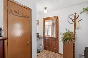 7398 Tempo Terrace NE, Fridley, MN 55432 - Photo 4