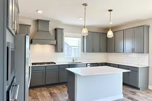 1504 Clover Preserve Wy, Chaska, MN 55318 - Photo 6