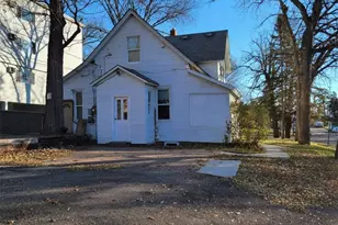 1027 6th Ave S, Saint Cloud, MN 56301 - Photo 4