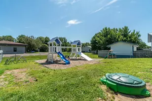 1820 Talen St, Menomonie, WI 54751 - Photo 22