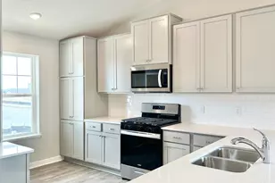 2259 La Tour Dr, Shakopee, MN 55379 - Photo 1