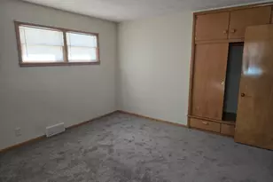 1312 S State St, Fairmont, MN 56031 - Photo 12