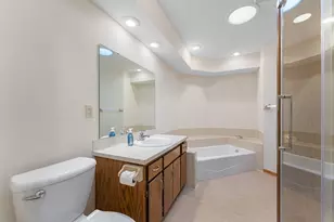 1216 Hilo Ave N, Oakdale, MN 55128 - Photo 22