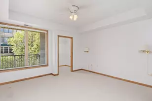 5225 Grandview Square, Edina, MN 55436 - Photo 10