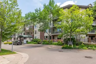 5225 Grandview Square, Edina, MN 55436 - Photo 28