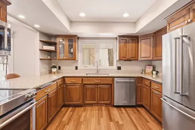 10730 34th Avenue N, Plymouth, MN 55441 - Photo 6