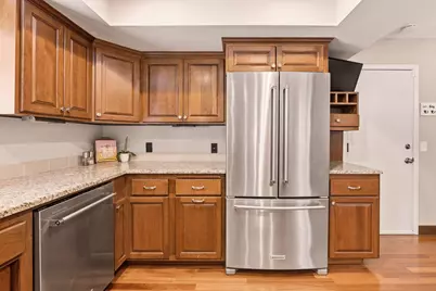 10730 34th Avenue N, Plymouth, MN 55441 - Photo 8