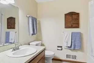 417 S Park Ln, Le Sueur, MN 56058 - Photo 16