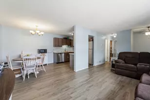 9967 Cord St NE, Circle Pines, MN 55014 - Photo 4