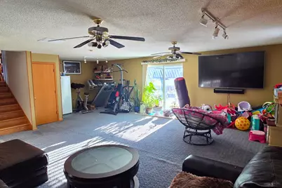 8931 Prestwick Parkway N, Brooklyn Park, MN 55443 - Photo 30