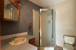 816 E 5th St, Blue Earth, MN 56013 - Photo 14