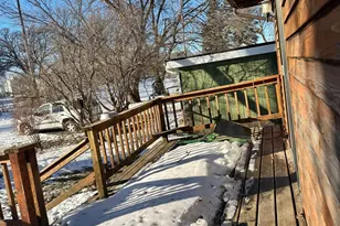 816 E 5th St, Blue Earth, MN 56013 - Photo 24