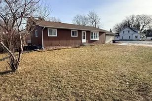 180 6th St, Walnut Grove, MN 56180 - Photo 2