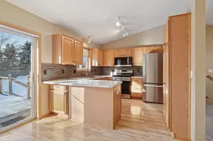 1477 Creekside Dr, Waconia, MN 55387 - Photo 14