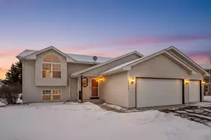 1477 Creekside Dr, Waconia, MN 55387 - Photo 1