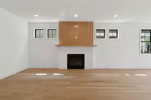 2084 Palace Ave, Saint Paul, MN 55105 - Photo 10