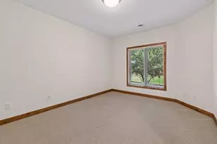 21049 France Blvd, Lakeville, MN 55044 - Photo 30
