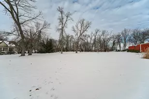 18928 620th St, Dodge Center, MN 55927 - Photo 4