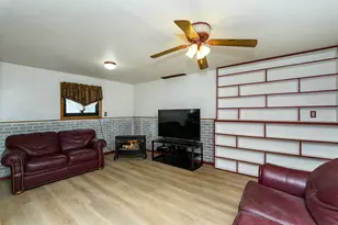 18928 620th St, Dodge Center, MN 55927 - Photo 16