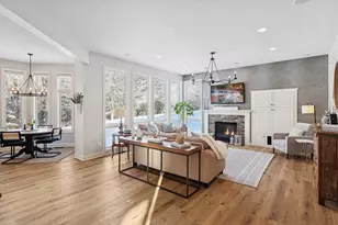 9176 Cold Stream Ln, Eden Prairie, MN 55347 - Photo 8