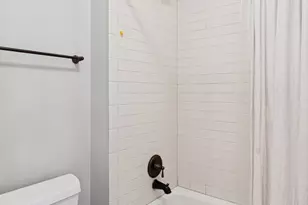 9176 Cold Stream Ln, Eden Prairie, MN 55347 - Photo 36