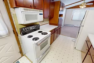 172 Lakeview Dr, Spicer, MN 56288 - Photo 4