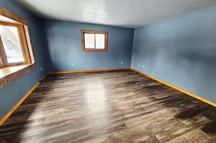 1309 Porter Rd, Montevideo, MN 56265 - Photo 6