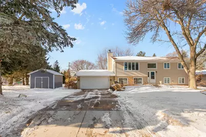 1887 Lakewood Drive N, Maplewood, MN 55109 - Photo 1
