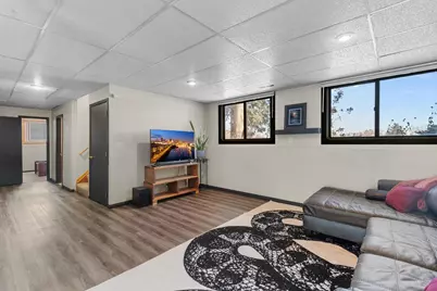 1887 Lakewood Drive N, Maplewood, MN 55109 - Photo 22