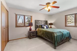 1887 Lakewood Dr N, Maplewood, MN 55109 - Photo 16