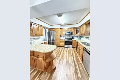 424 106th Avenue NW, Coon Rapids, MN 55448 - Photo 2