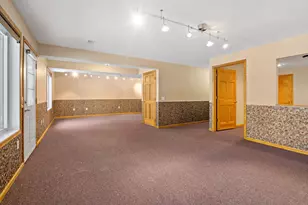 763 Lake Ridge Dr, Woodbury, MN 55129 - Photo 24