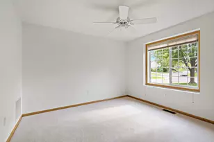 763 Lake Ridge Dr, Woodbury, MN 55129 - Photo 26