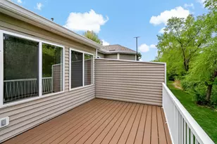 763 Lake Ridge Dr, Woodbury, MN 55129 - Photo 20