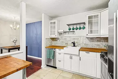 4004 Foss Road #101, Saint Paul, MN 55421 - Photo 2