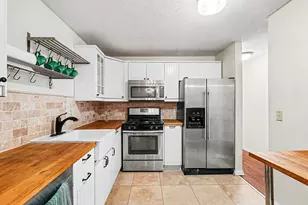 4004 Foss Rd, Saint Paul, MN 55421 - Photo 4