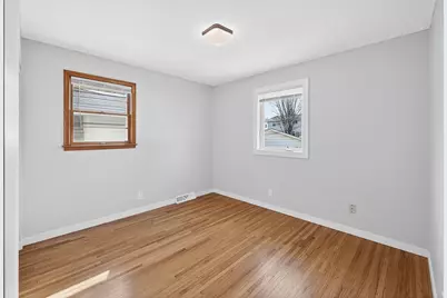 5844 Washburn Avenue S, Minneapolis, MN 55410 - Photo 12