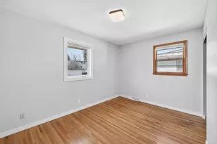 5844 Washburn Ave S, Minneapolis, MN 55410 - Photo 14