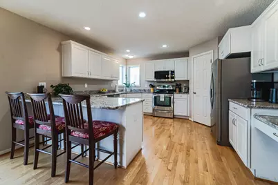 13886 Louisiana Avenue, Savage, MN 55378 - Photo 16