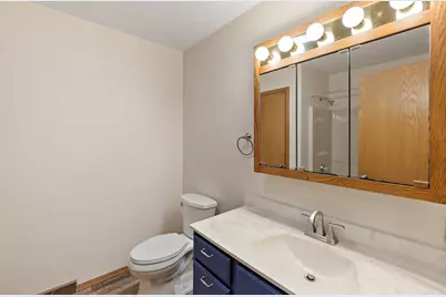 402 25th Street SW, Rochester, MN 55902 - Photo 20