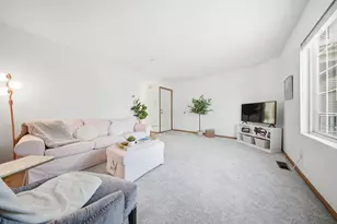 13098 Murdock Terrace, Eden Prairie, MN 55347 - Photo 2