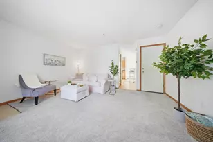 13098 Murdock Terrace, Eden Prairie, MN 55347 - Photo 4