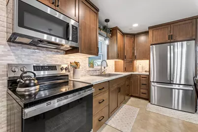 115 3rd Street SE, Plainview, MN 55964 - Photo 8