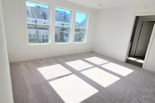 4743 Airlake Dr, Woodbury, MN 55129 - Photo 4