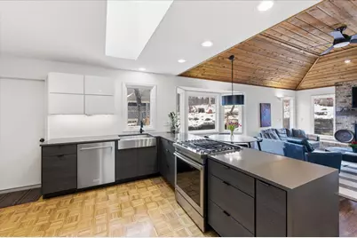 6807 Dovre Drive, Edina, MN 55436 - Photo 18