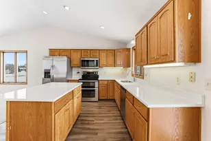 1637 87th Ave, Hammond, WI 54015 - Photo 10