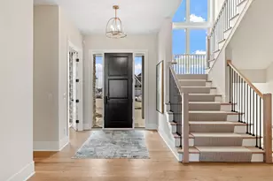 16404 47th Pl N, Plymouth, MN 55446 - Photo 2