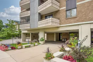 410 Groveland Ave, Minneapolis, MN 55403 - Photo 34