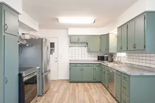 719 Keniston St N, Champlin, MN 55316 - Photo 22