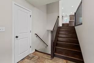 3500 Bridgeview Dr SE, Rochester, MN 55904 - Photo 4